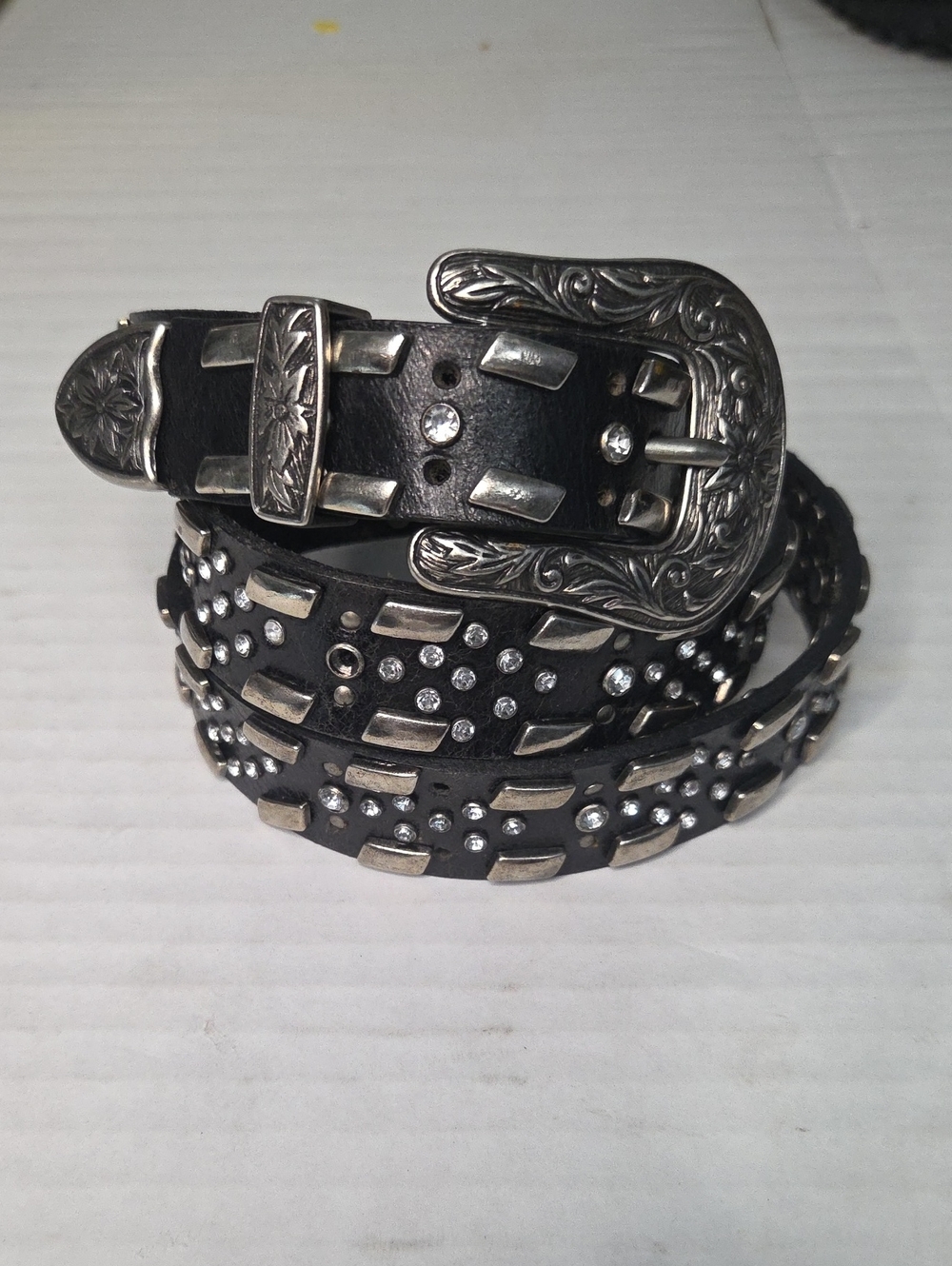 Guess Studded Black Western Leather Belt with Ornate Silver Buckle Flaws*